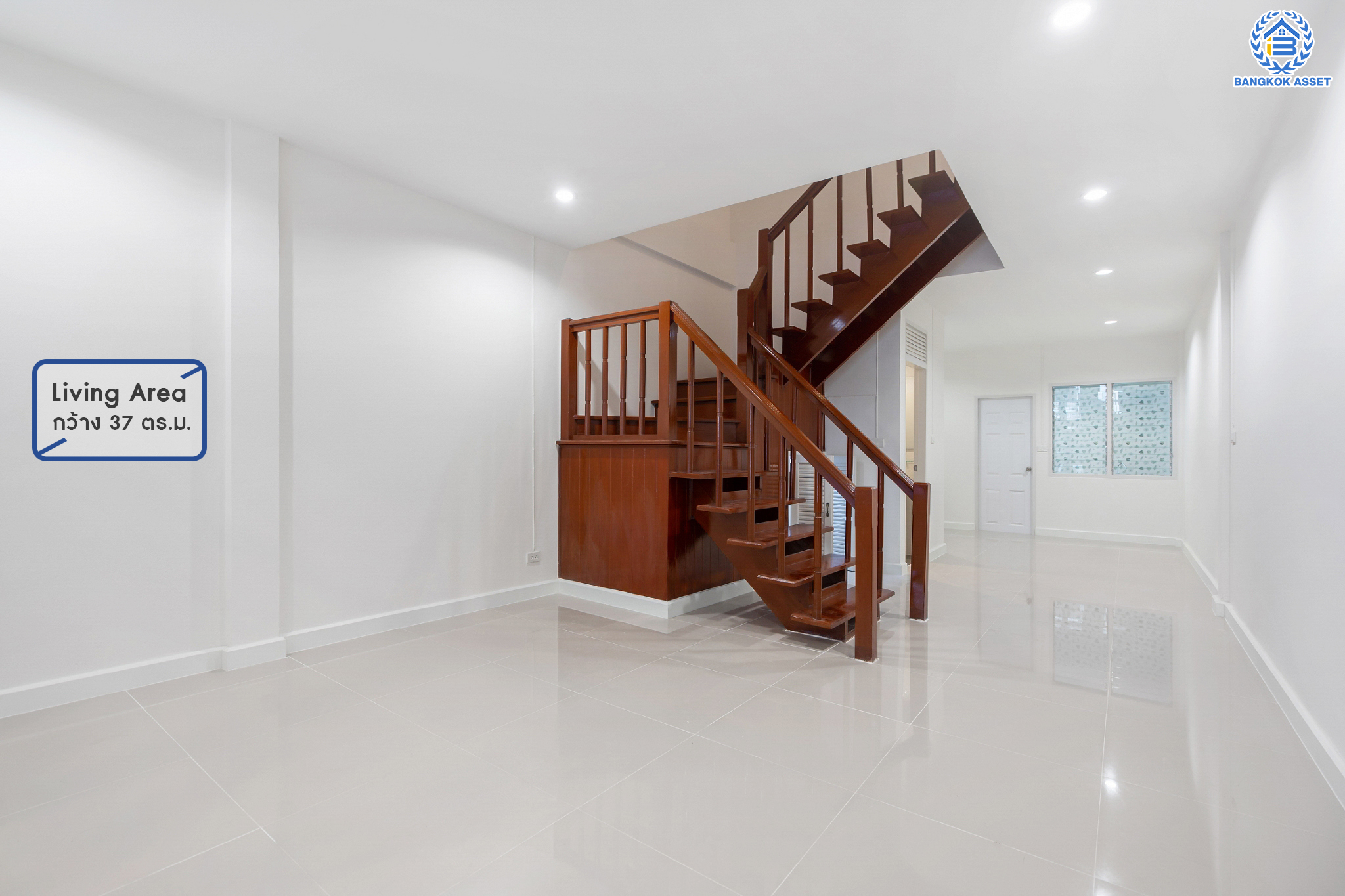 บ้านมือสองตกแต่งใหม่ ม.บุศรินทร์ บางบัวทอง เนื้อที่ 18 ตร.ว. ฟังก์ชัน 2 ห้องนอน 2 ห้องน้ำ 1 ที่จอดรถ ทำเลดี เชื่อมต่อหลายเส้นทาง ถ.กาญจนาภิเษก, ถ.รัตนาธิเบศร์, ถ.บางกรวย-ไทรน้อย และใกล้เซ็นทรัลเวสต์เกต และรถไฟฟ้าสายสีม่วง "สถานีบางพลู"...